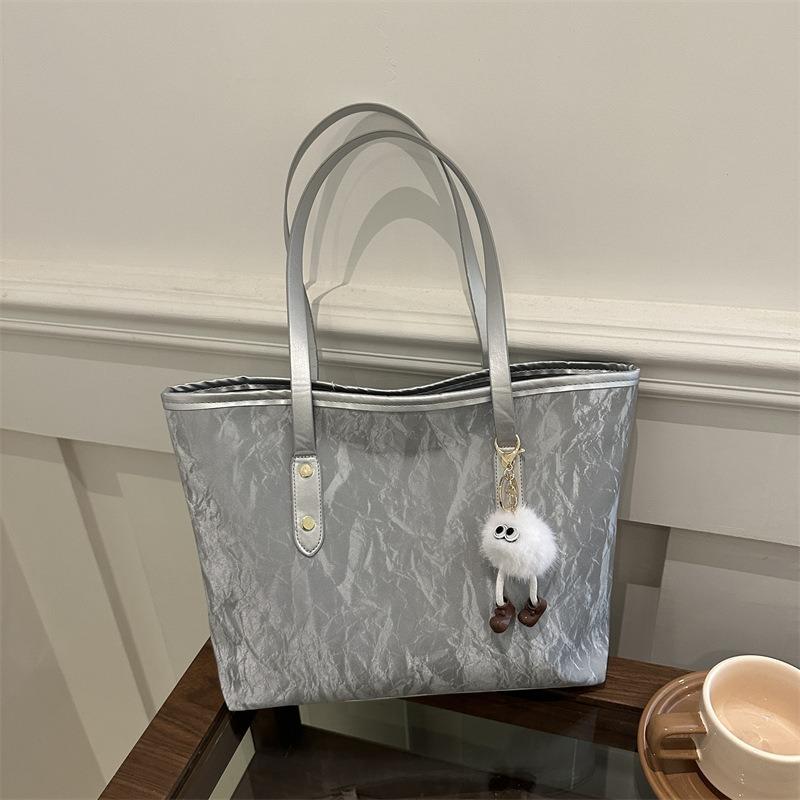 Trend simple commuter casual bucket bag new early autumn trend fashionable large capacity tote shoulder bag