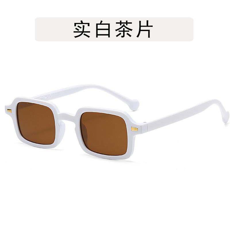 Vintage Retro Style Women's Sunglasses Square Shape Rivets Decoration Sun Glasses Women Travelling Driving Men Sunglass