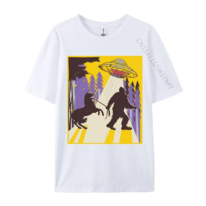 Men Clothing Bigfoot Leading A Unicorn And Ufo Tshirts Vintage Animal Tshirt Printed Tshirt Tops Tees
