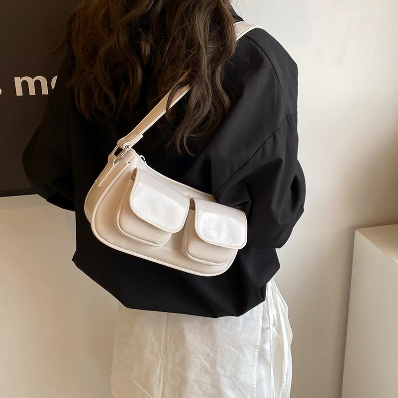 Premium texture simple and versatile single shoulder underarm commuter bag women's 2025 summer new fashion messenger small square bag