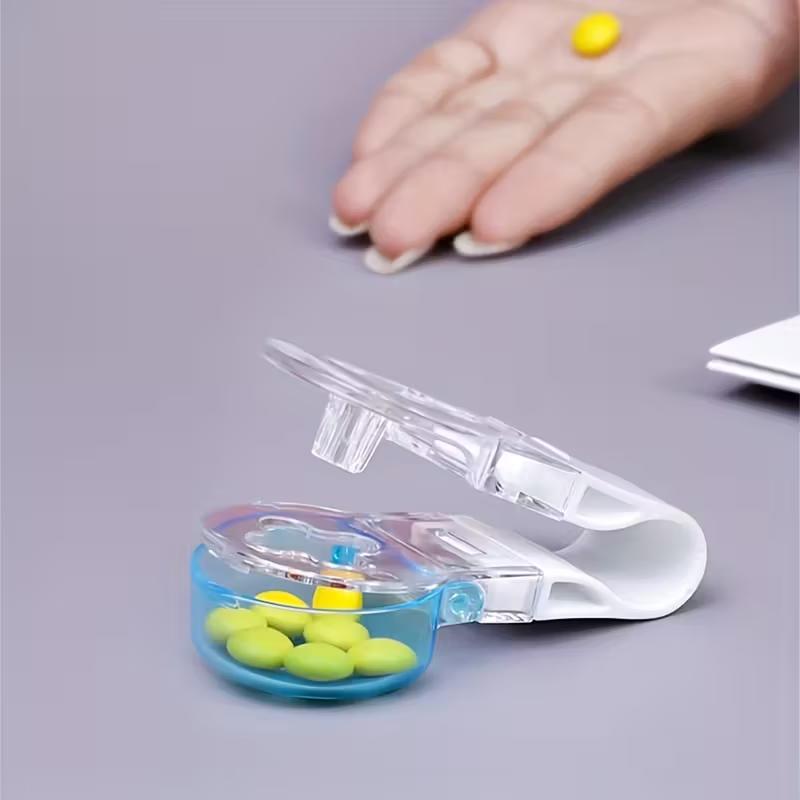 Portable Pill Dispensers and Small Household Tools for Pill Boxe Tablet Pill Blister Pack Bottle Opener Auxiliary Pill Dispenser