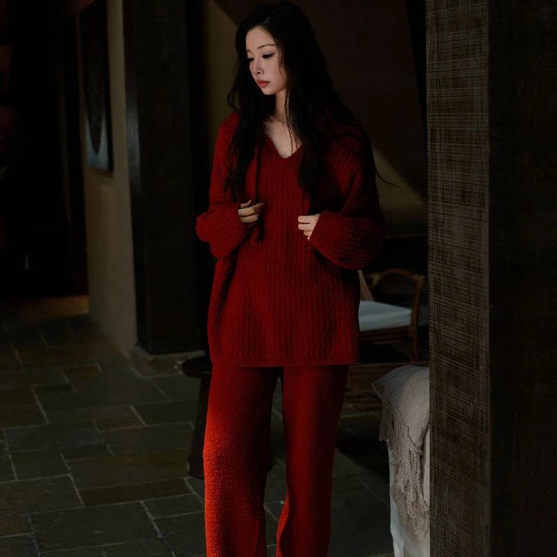 

Half fleece red pajamas women s autumn and winter coral fleece fleece wedding life loungewear can be worn comfortably in stock XXL