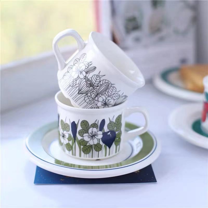 Medieval Flower Vanilla Ceramic Coffee Cup and Saucer Handle Retro Imitation Enamel Mugs Office Home Funny Water Drinkware