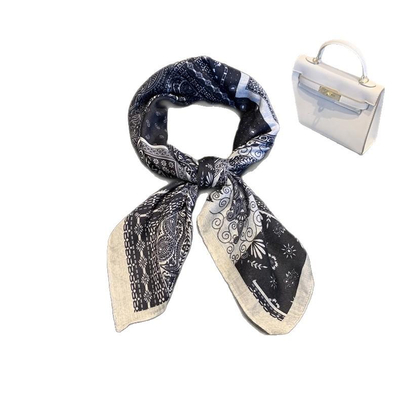 Women Fashion Printed Velvet Small Square Neck Scarf Versatile Daily Neck Decoration