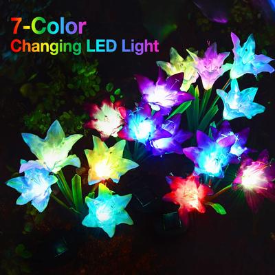 Luzes Solares de Jardim Luz LED Exterior Mudança de Cor Múltipla Luzes Solares de Flor de Lírio para Pátio Quintal Jardim Decoração de Natal