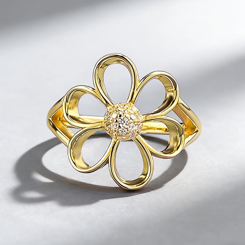 Xiancan S925 Sterling Silver Gold Plated Hollow Flower Ring with Diamond Stamen - Exquisitely Versatile.