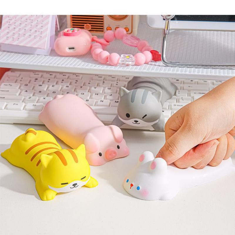 Mouse Pad Wrist Pad For Girls, Cute Cartoon Office Desktop Pad To Relieve Wrist And Hand Support, Hand Pillow.