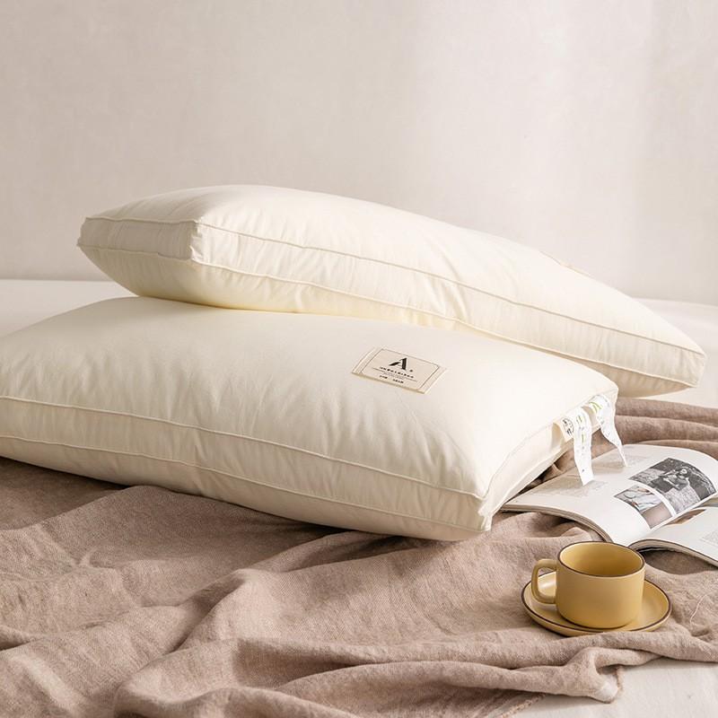 Soft Cotton-Feel Hotel Pillow With Ultra-Fine Microfiber Fill Lightweight Plush Comfort Single Bed 48x74cm Pair