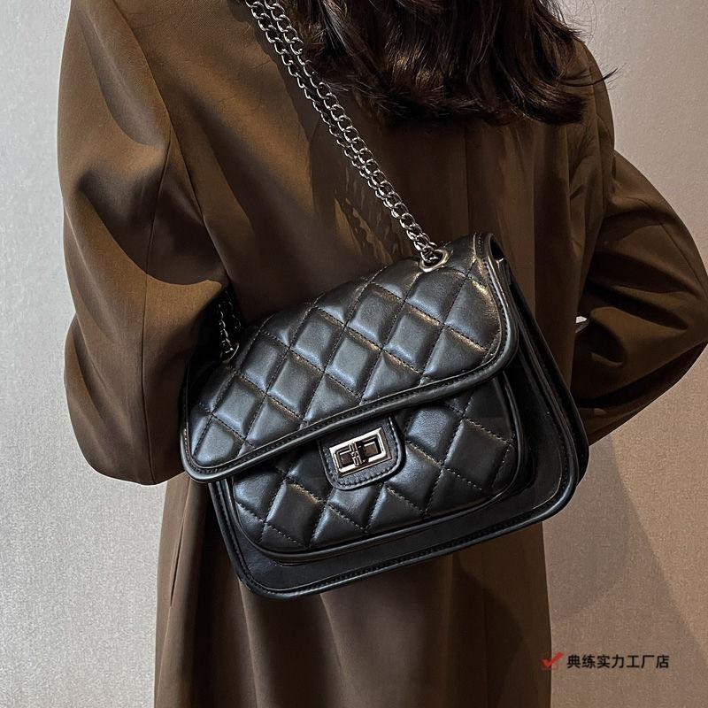 Rhombus chain bag women's bag new commuter niche design shoulder bag premium texture messenger small square bag