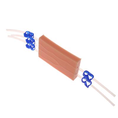 Podložka na nácvik venepunkce a injekcí Simulace lidské kůže Odolná proti roztržení Přenosná Pro studenty zdravotní sestry Model pro nácvik šití