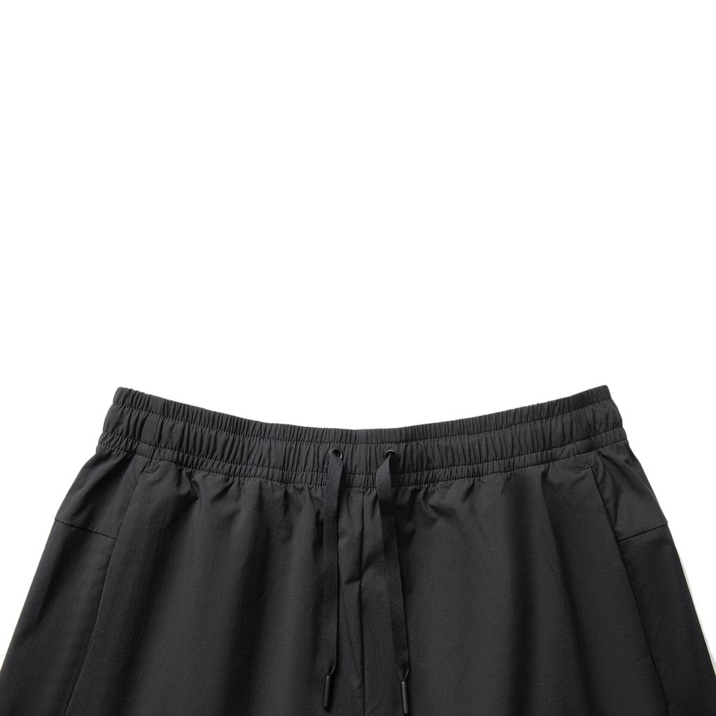 Li-Ning Comfortable Sports Simple Versatile Solid Color Lace-Up Mid-Waist Five-Point Casual Shorts Men Shorts Black AKSV429-2