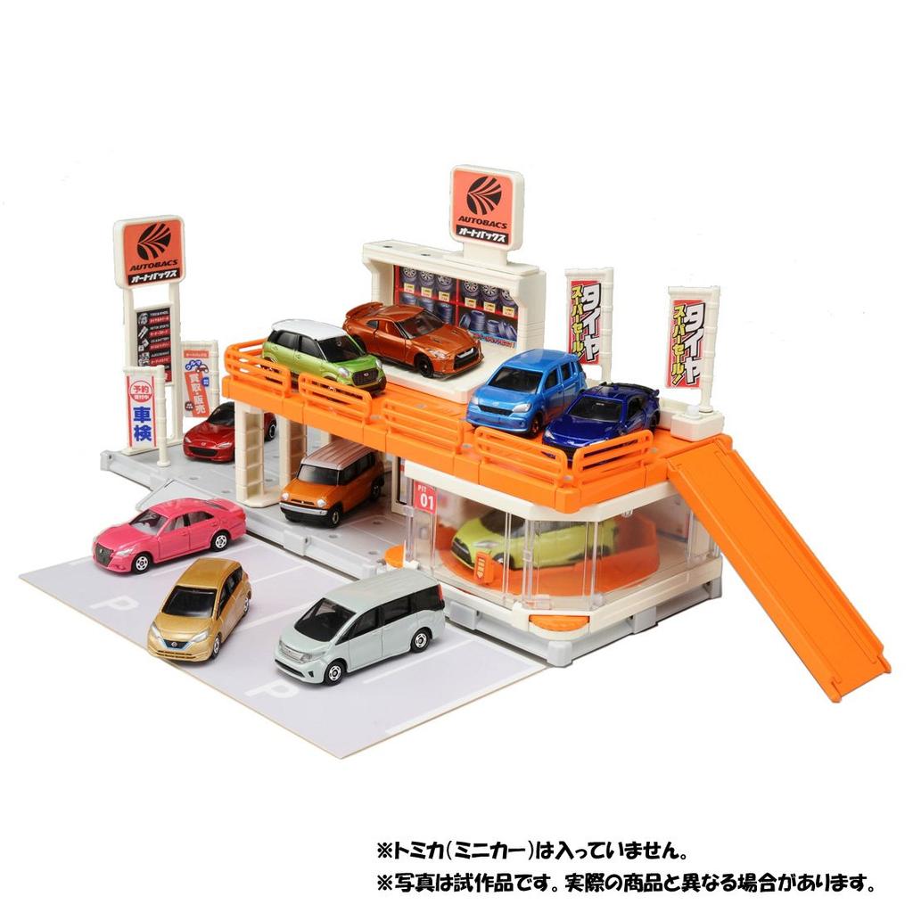 Takara Tomica Tomica Town Build City Autobacs Mini autíčko pro děti od 3 let