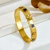 2026 Five-leaf Flower Design High-end Jewelry Light Luxury Temperament Fashion Versatile Ins Style Bracelet