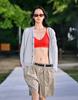ORDINARY PEOPLE Re: Classic Silk Refined Raw Bermuda Pants [Beige]