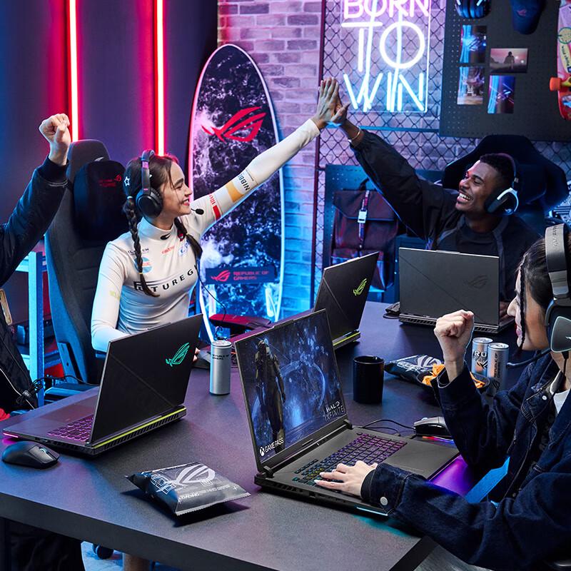 ROG Strix SCAR 8 16-inch Gaming Laptop (CN version)