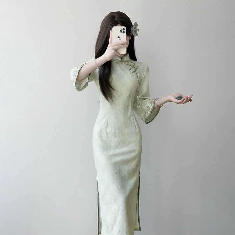 Grünes Elegantes Jacquard Cheongsam Kleid Chinesischer Stil Mädchen Jung Täglich Umgeschlagene Ärmel Modernes Vintage Kleid