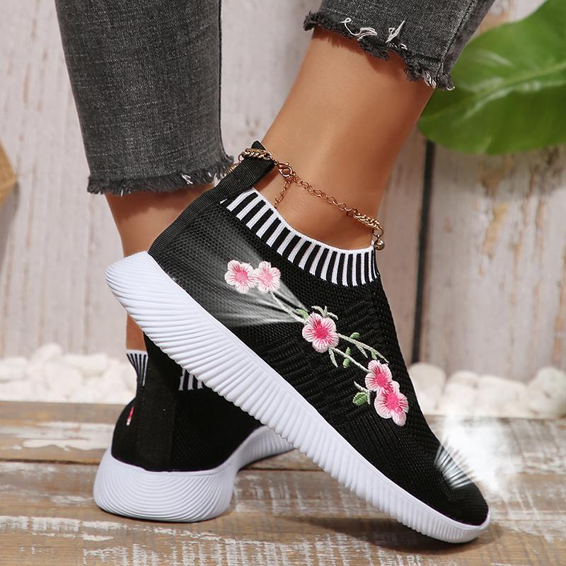 Fashion Floral Embroidered Breathable Running Shoes for Women Lightweight Soft Sole Knitting Sneakers Woman Comfort Flats Sports Shoes