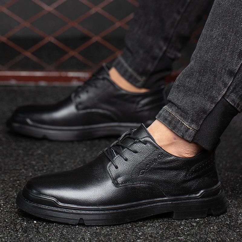 Fashion Split Leather Safety Shoes Men Steel Toe Sneaker Black Work Boots Kitchen Bussiness Safety Boots Industrial Work Shoes Man Boots