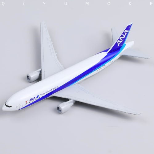 QIYUMOKE 1/400 ANA Boeing 777 Airplane Model, 15.5cm, Die-Cast Alloy, Fully Assembled, Includes Plastic Stand, Perfect for Desktop Display and Creativ
