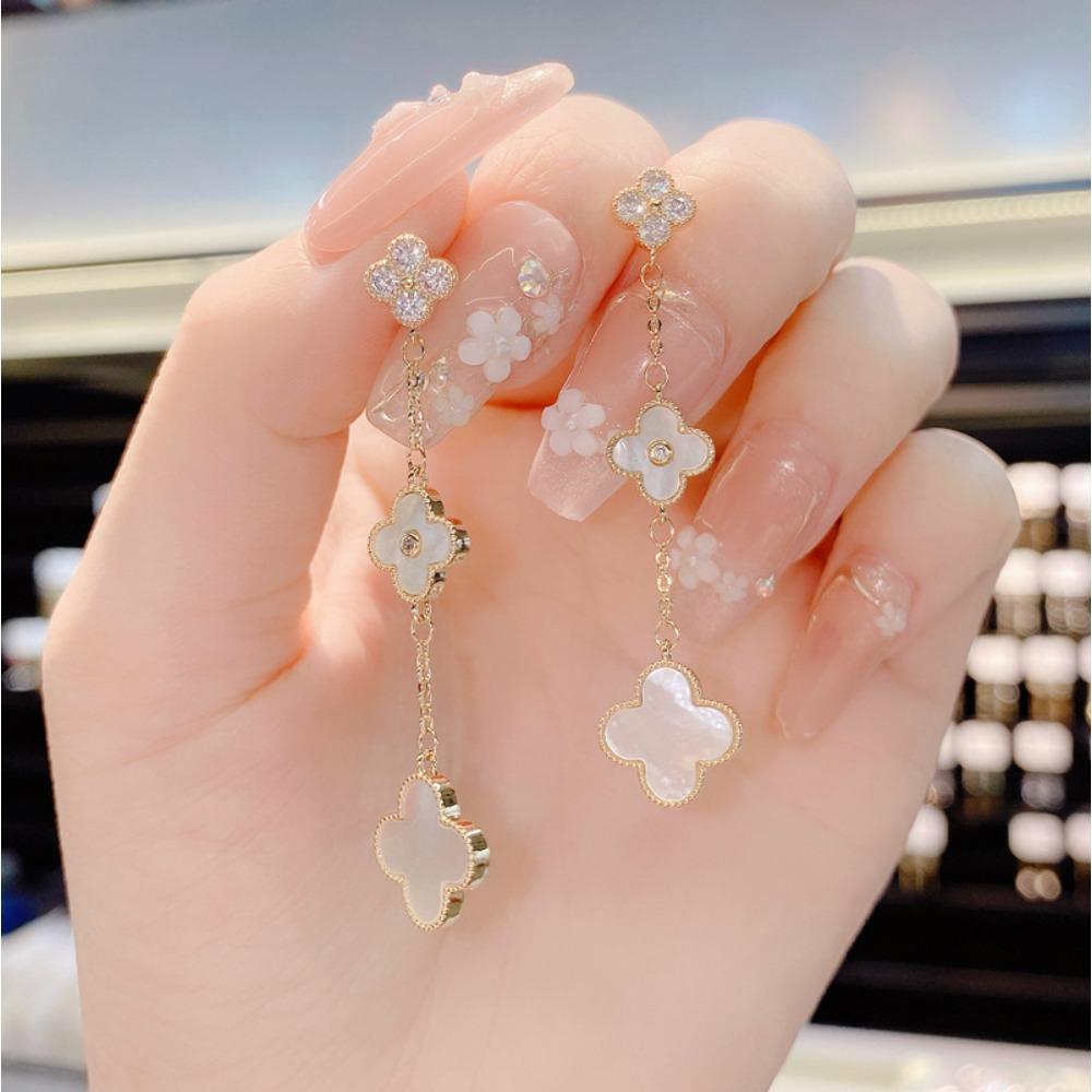 

Новый Темперамент Мода Натуральная Ракушка Цирконий Четырехлистный Цветок Серьги Нежные Серьги Четырехлистный Клевер Женские