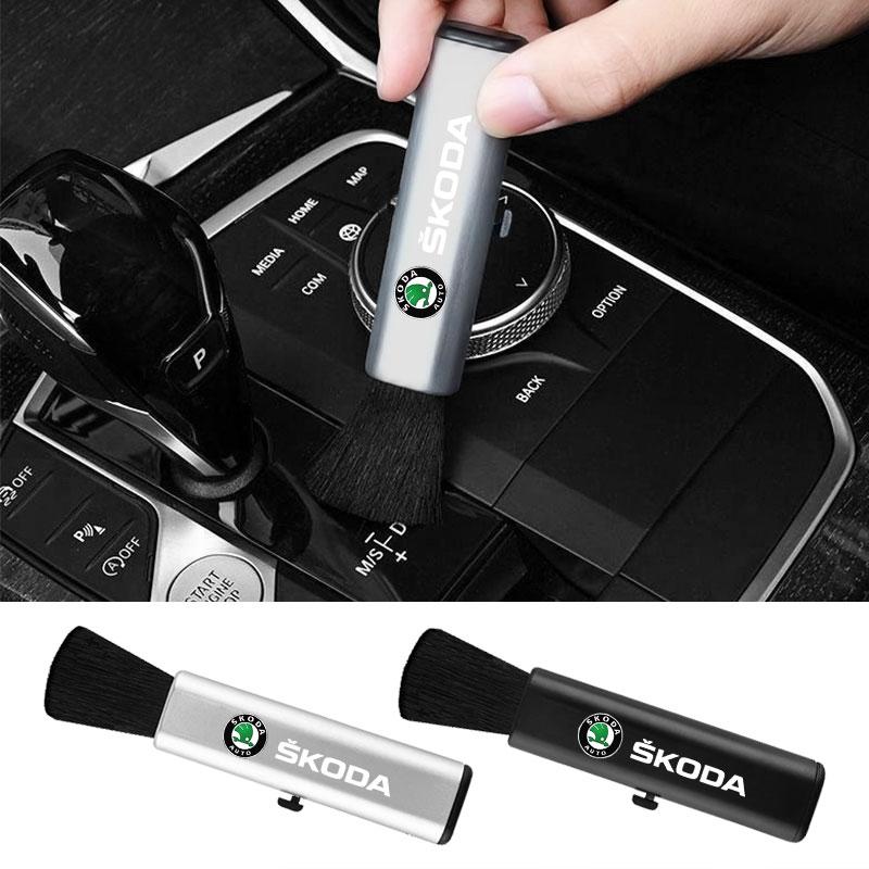 Car Air Conditioner Outlet Clean Brush Dust Remover Accessories For Skoda Octavia MK2 MK3 2 3 A7 Fabia Karoq Kodiaq Superb Rapid Kamiq