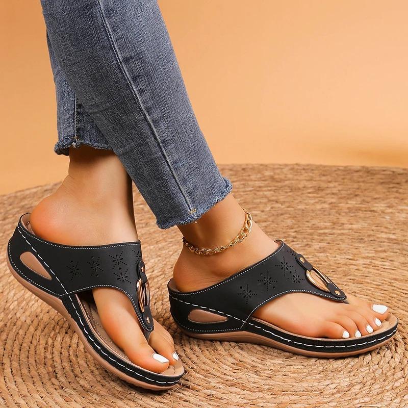 Модные женские тапочки на каблуках с застежкой-молнией — фото 5