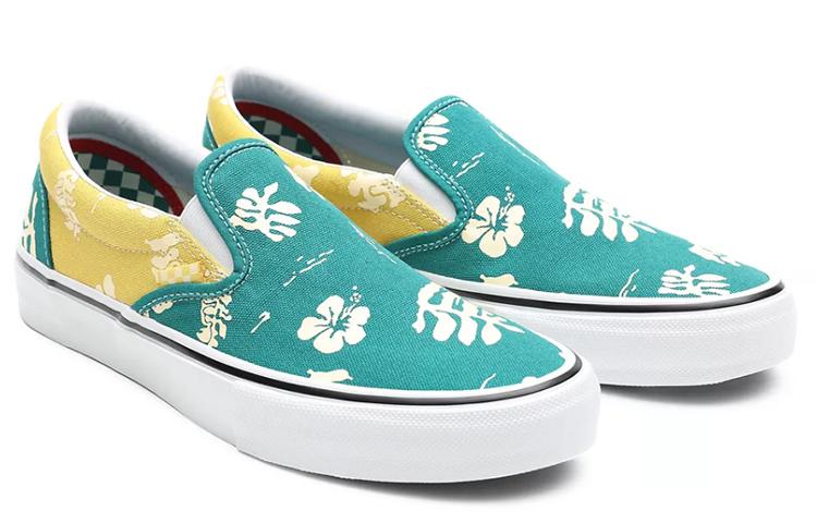 Befűzés nélküli Klasszikus Vans 'Aloha' VN0A5FCA3LA