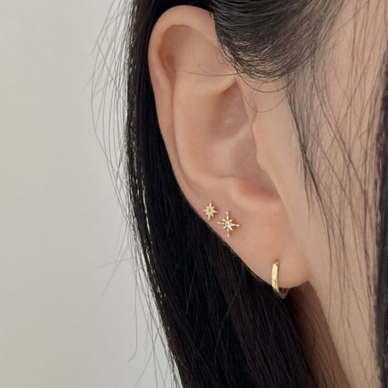 youngglow 14k flat cubic sparkle piercing