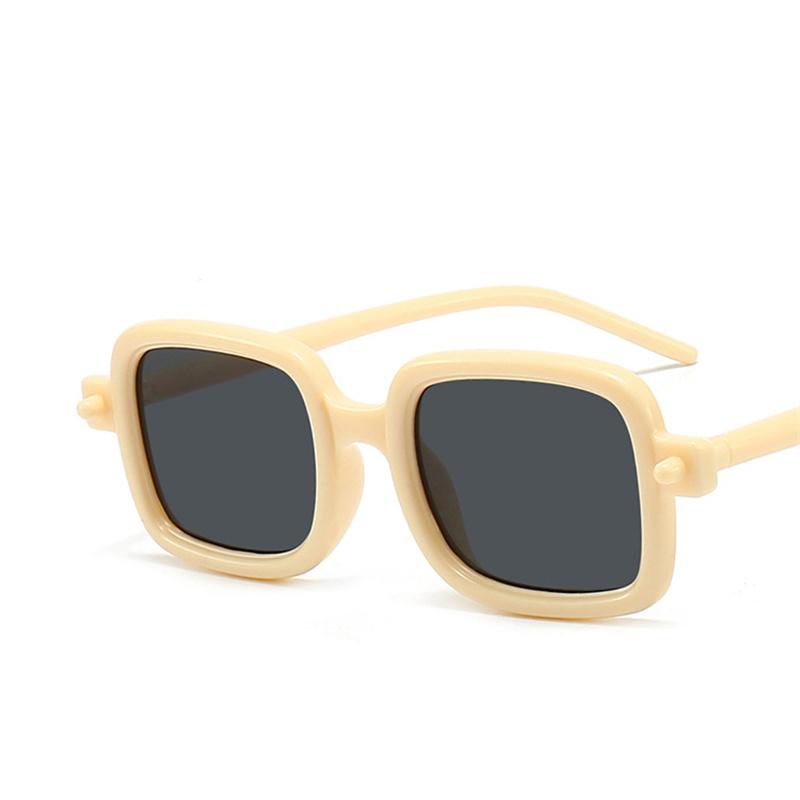 

Fashion Square Sunglasses Women Retro Rivets Decoration Gradient Shades UV400 Men Sun Glasses INS Rectangle Eyewear only 1pcs sunglasses