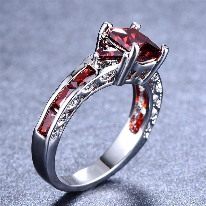 Fashion Elegant Women Copper Color Princess Square Cut Red Stone Engagement Wedding Rings for Women Jewelry Gift