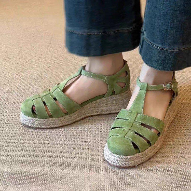 Soft leather version~ retro style woven hollow T-buckle belt casual straw woven thick-soled wedge heel bag head sandals women's outer wear