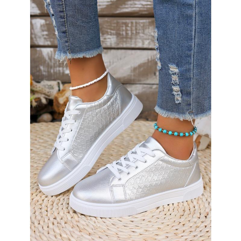 Versatile Casual Flat Sneakers for Women and Fashionable White Sneakers