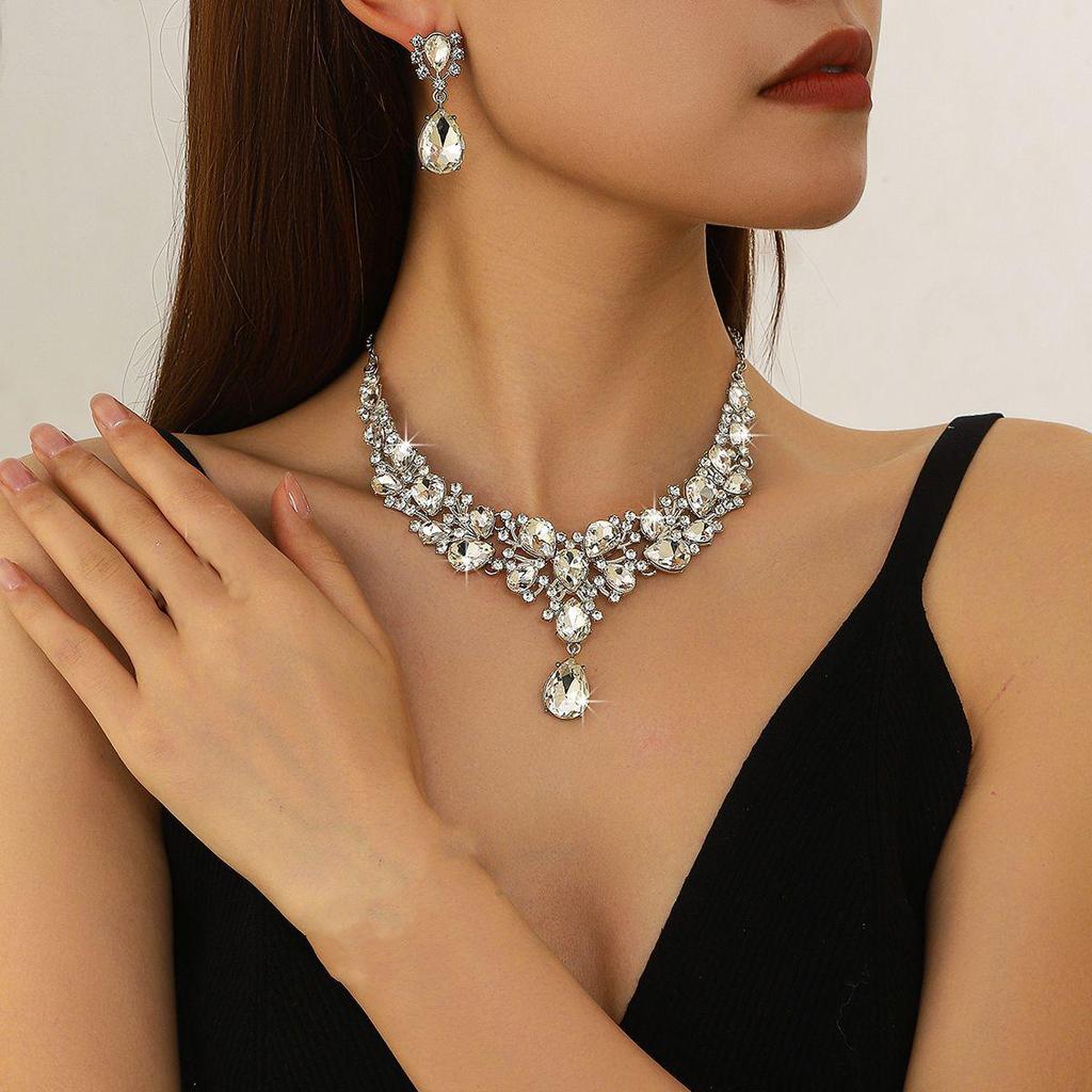 Elegant Rhinestone Water Drop Necklace Set - High-End European & American Court Style Jewelry for Women