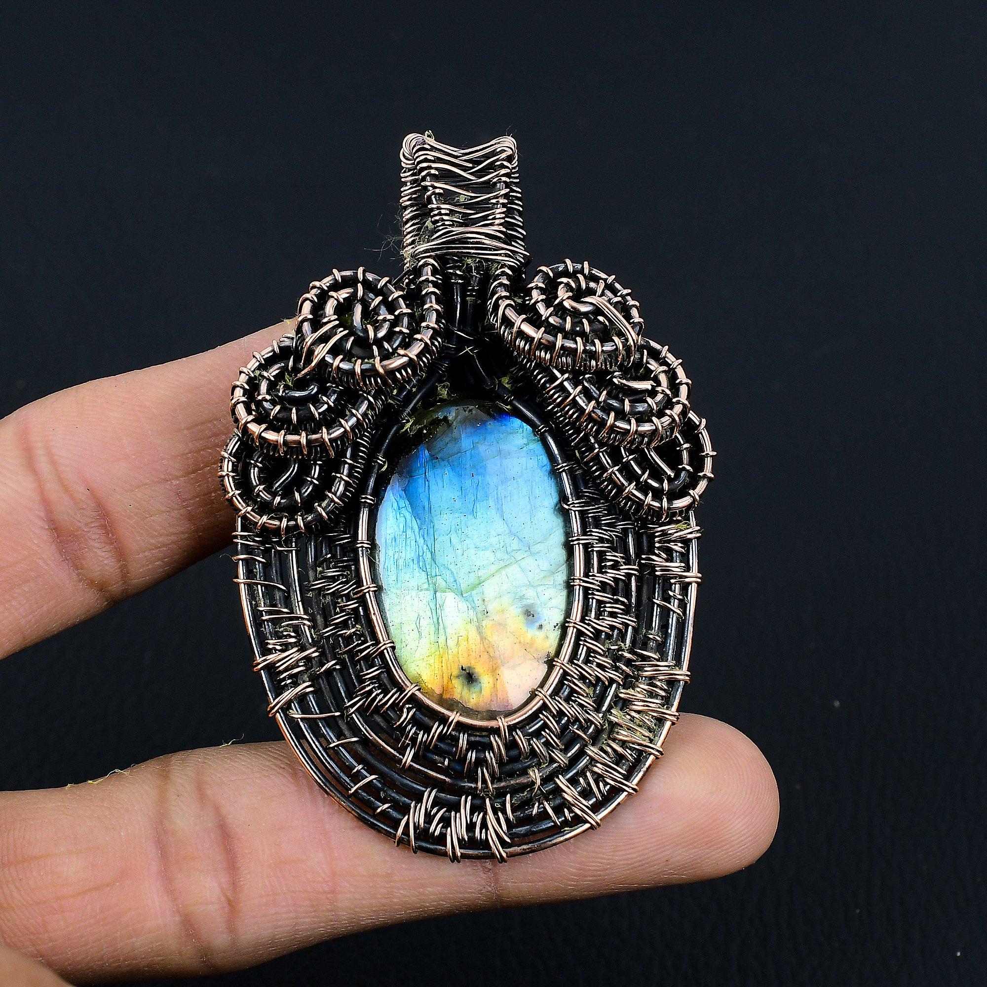 

Подвеска из лабрадорита, Подвеска ручной работы, обернутая медной проволокой 999 пробы, Антикварное украшение, Для подарка, Серебряное украшение 2.55 Inches