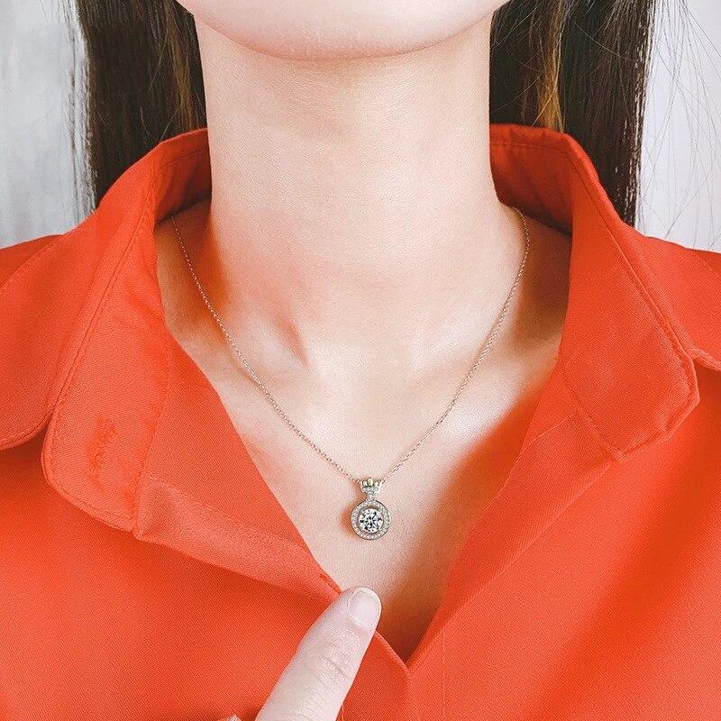 14K White Round Moissanite Necklace Pure Silver Crown Pendent Necklace For Women Wedding Engagement Jewelry Gift