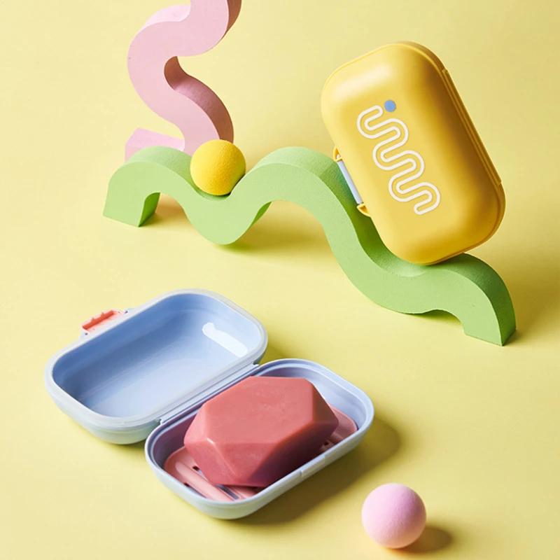 Portable Drainage Soap Box with Lid for Travel Small Soap Box Student Dormitory Soap Box Mini  and Carrying Soap sheets