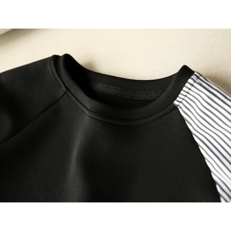 Asymmetric Striped Patchwork Bat Shaped Loose Round Neck Sweatshirt Pullover Top for Women Long Sleeves Women’s