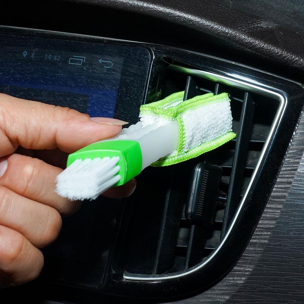 Car Vent Cleaning Brush - Dust Removal Tool for Interior Detailing