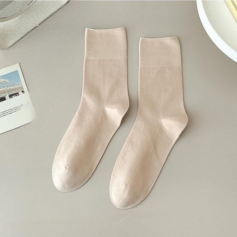 Female Summer Thin Simple Pure Color Loose Mouth Boneless Breathable Moon In The Tube Stack Socks