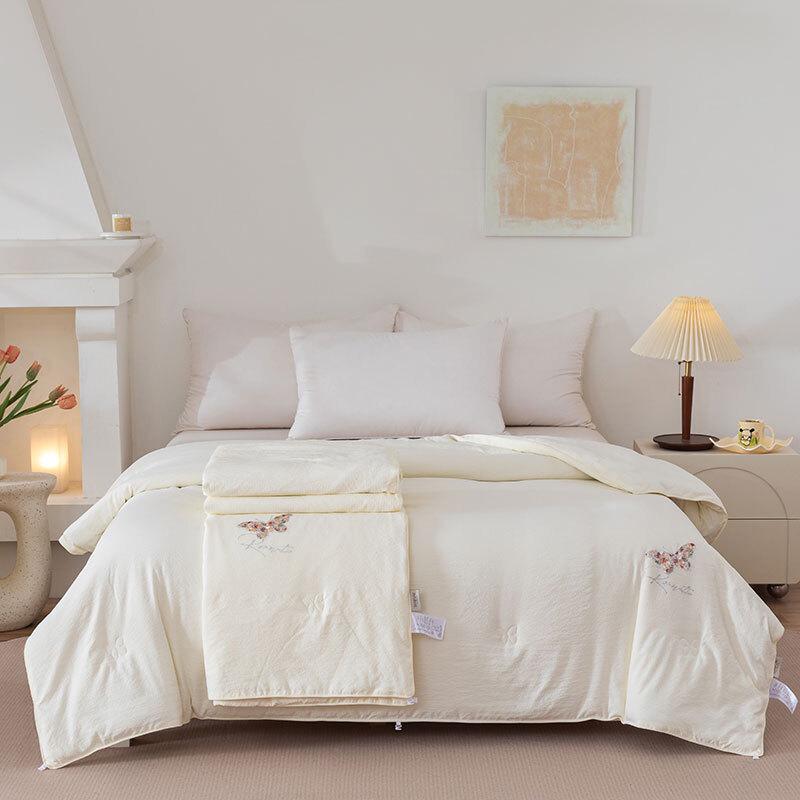 

Conch All-Season Mulberry Silk Duvet