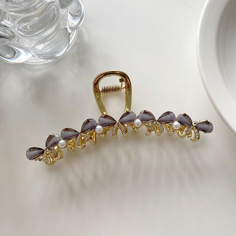 2023 New Vintage Butterfly Hair Claws Classic Pearl Hair Clips Hairpins Hairgrips For Women Hair Accessories Ornament Headwear