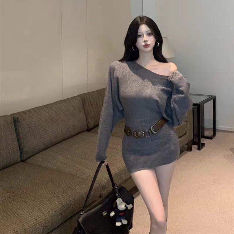2025 Early Autumn Korean One-Shoulder Long-Sleeve Bodycon Dress - Women's Slimming Waist Sweater Dress