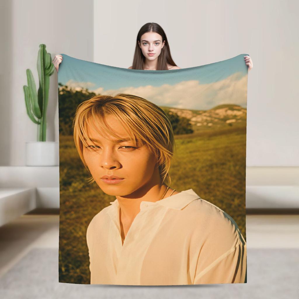 Singer TTAEYANG Flannel Blanket Super Warm Bedding Throws for Outdoor Travel Office Street Trend Bedspread Sofa Bed Cover