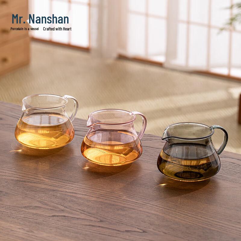 Mr. Nanshan Heat-Resistant Glass Gongfu Tea Fairness Cup