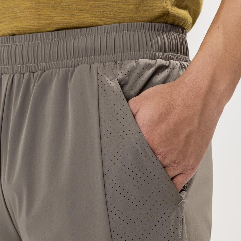 ASICS Breathable Casual Moisture-Wicking Mid-Rise Color-Block Sports Shorts Men shorts 2031F536-250