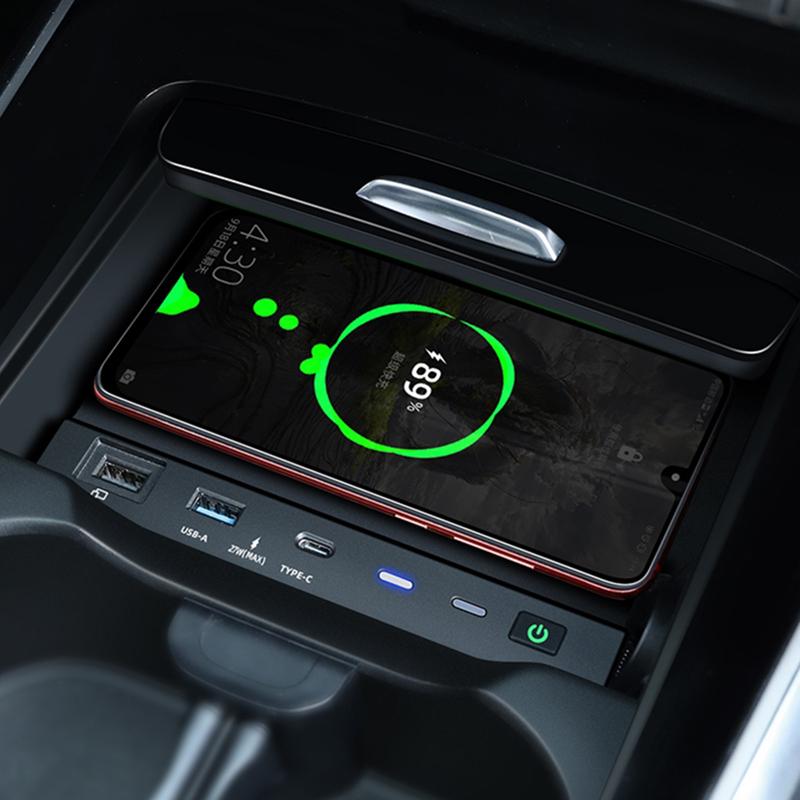 Car wireless charger for Mercedes Benz W177 W188 W247 GLA CLA GLB     15W fast phone charger charging holder