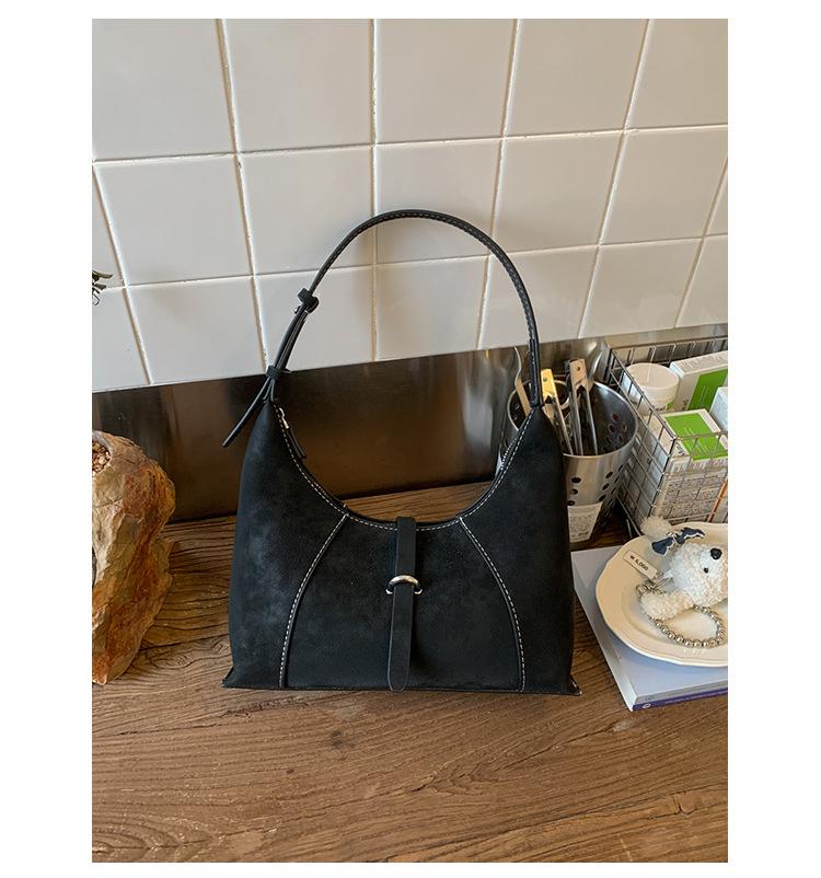 

Винтажная нишевая сумка подмышку женская 2025 новая осенняя модная замшевая портативная сумка-полумесяц на плечо, сумка-мессенджер чёрный