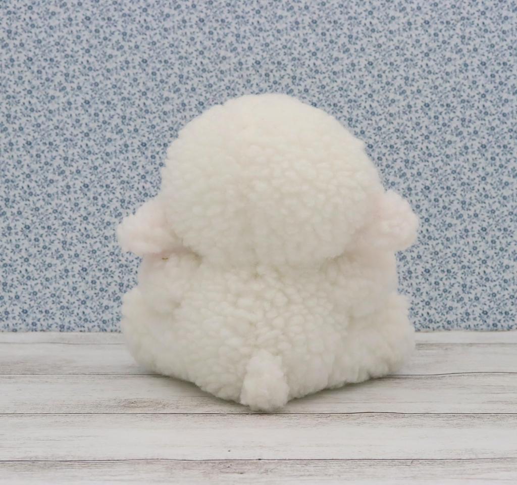 Shinada Petit Mou Sheep Plush Toy