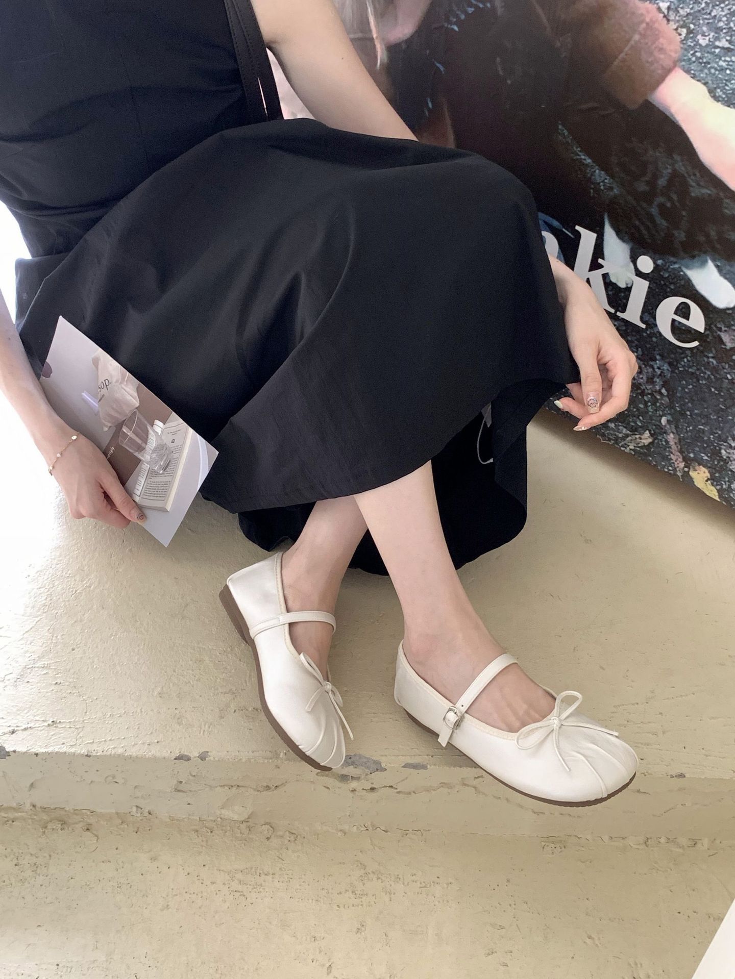 

Summer French One-Word With Bow Flat-Soled Single Shoes Versatile Square Head Mary Jane Shoes Special Offer 39