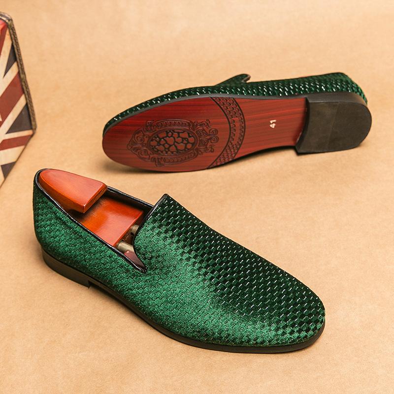 Velvet Men Loafers Luxury Brand Slip On Pointed Toe Party Wedding Shoes Fashion Flats